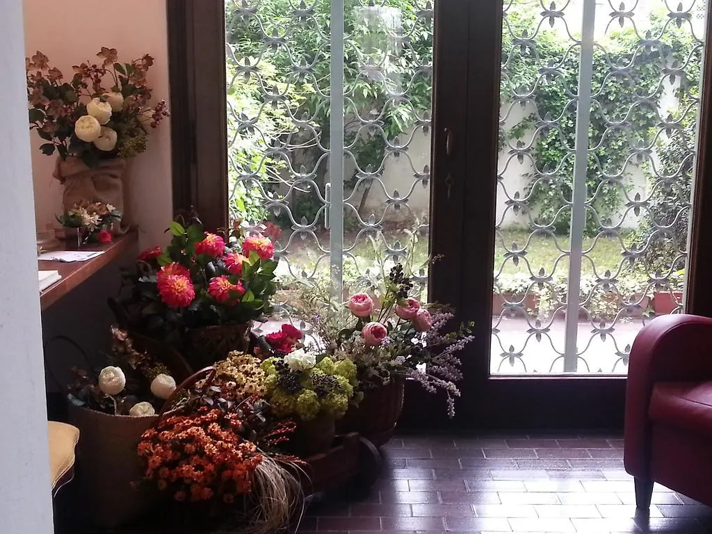 Casa Calicantus Milan Bed & Breakfast